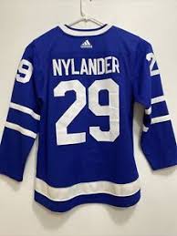 Mitchell Marner scorede mod Pittsburgh Penguins